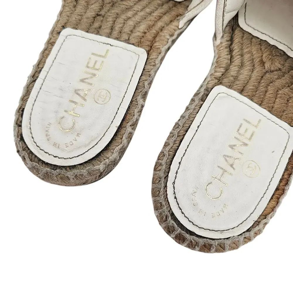 Chanel Chain Espadrille Flat Slide Sandal Beige White Leather Size 36 C US 5 5.5